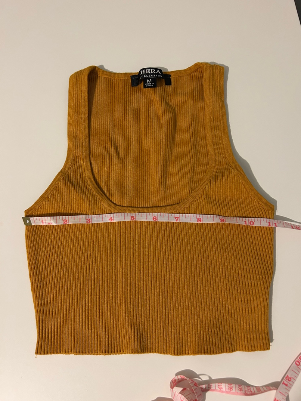 Hera Collection Mustard Ribbed Crop Tank - Picture 3 of 5